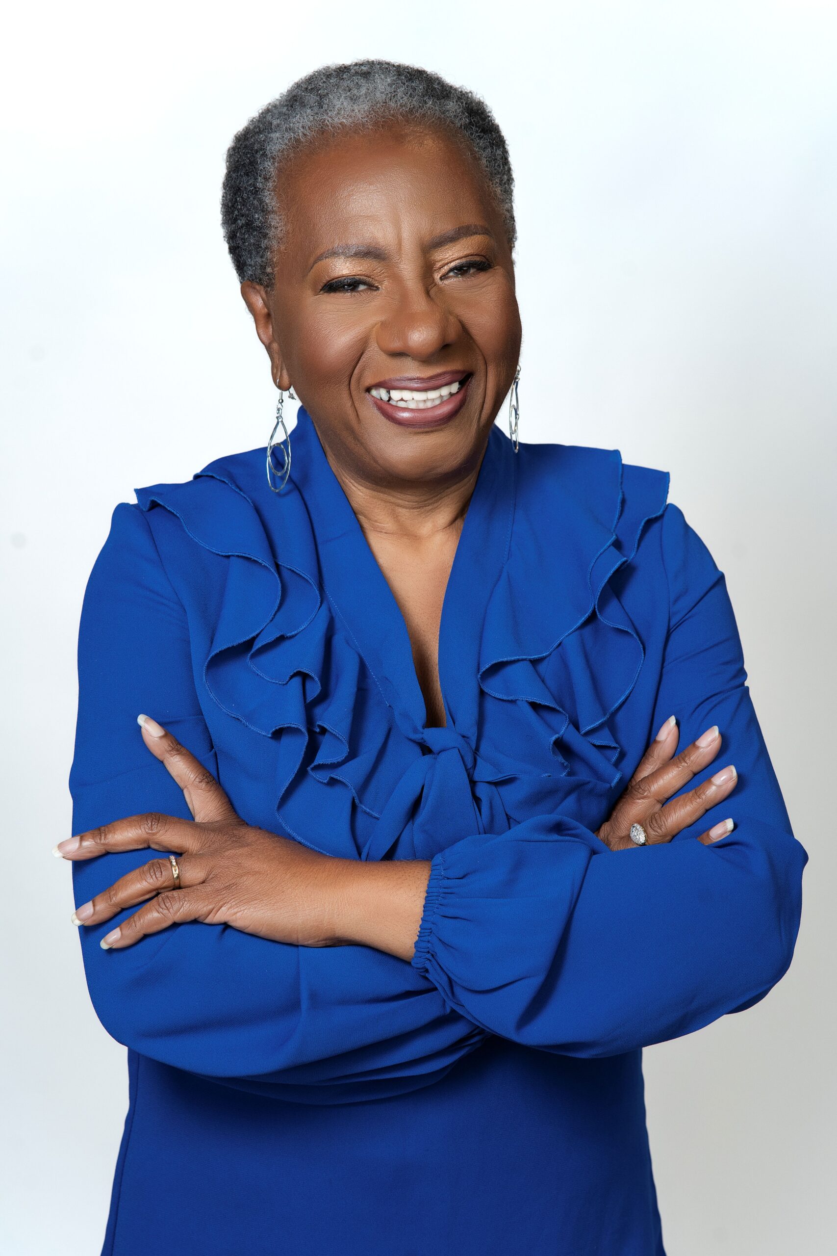 Lynn Lewis